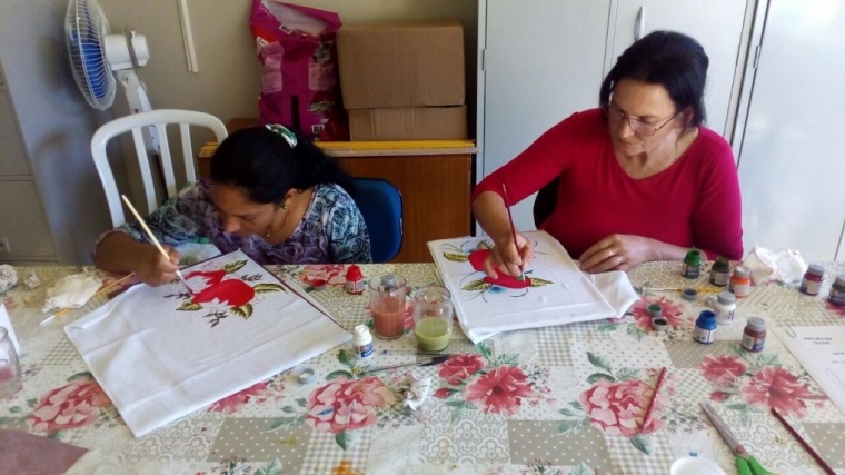 CRAS do Municipio de Nova Laranjeiras oferece Cursos na Sede e Comunidades do Interior